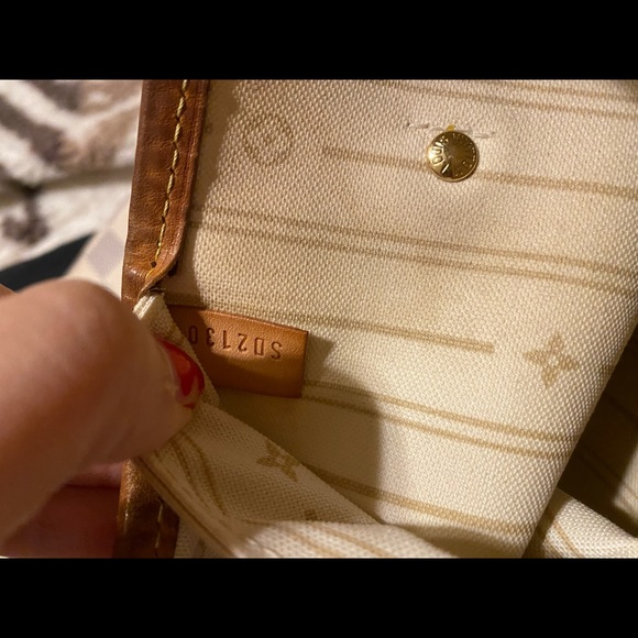 Authentic Louis Vuitton Azur Neverfull tote! - Picture 15 of 16